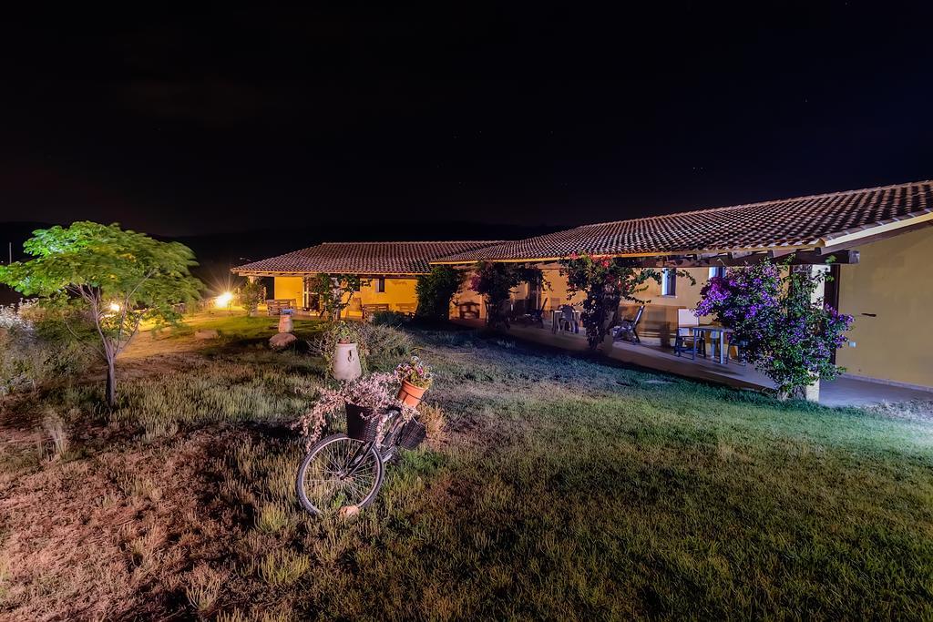 Agriturismo Lu Nodu Greuli Kültér fotó